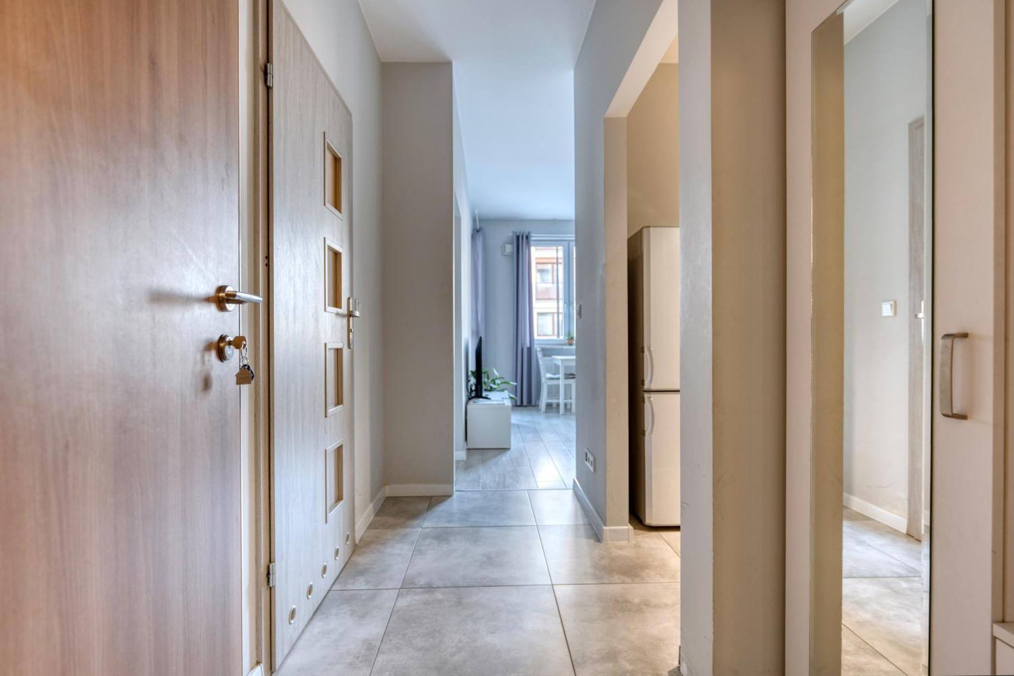 Airport Residence Green Варшава Екстериор снимка