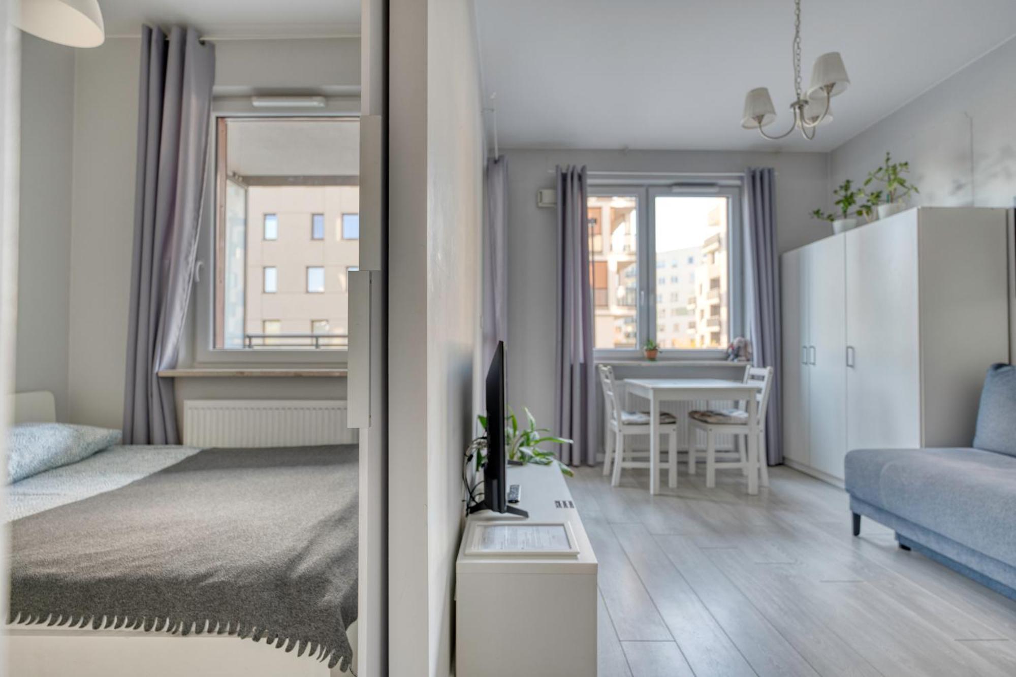 Airport Residence Green Варшава Екстериор снимка